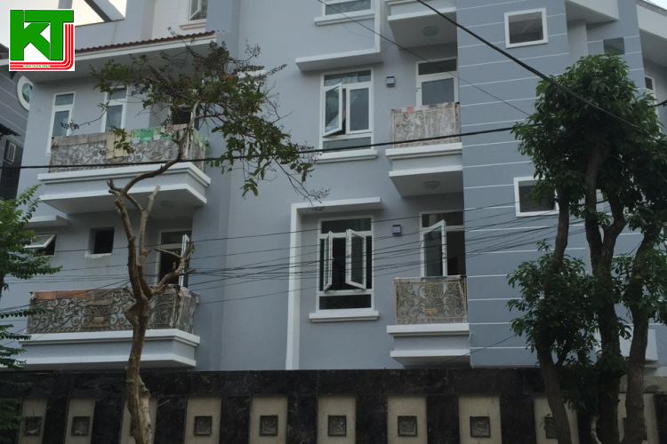 Nhà nhạc sỹ Đinh Trung Cẩn 