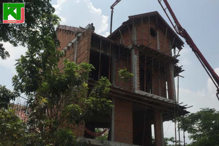 Nhà nhạc sỹ Đinh Trung Cẩn 