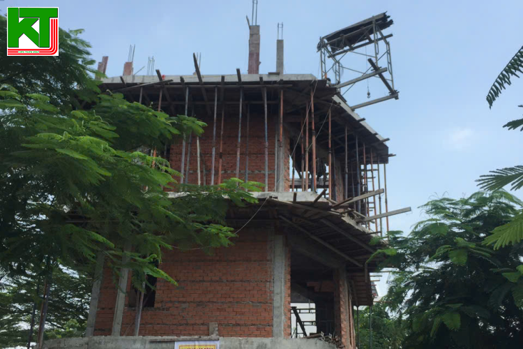 Nhà nhạc sỹ Đinh Trung Cẩn 